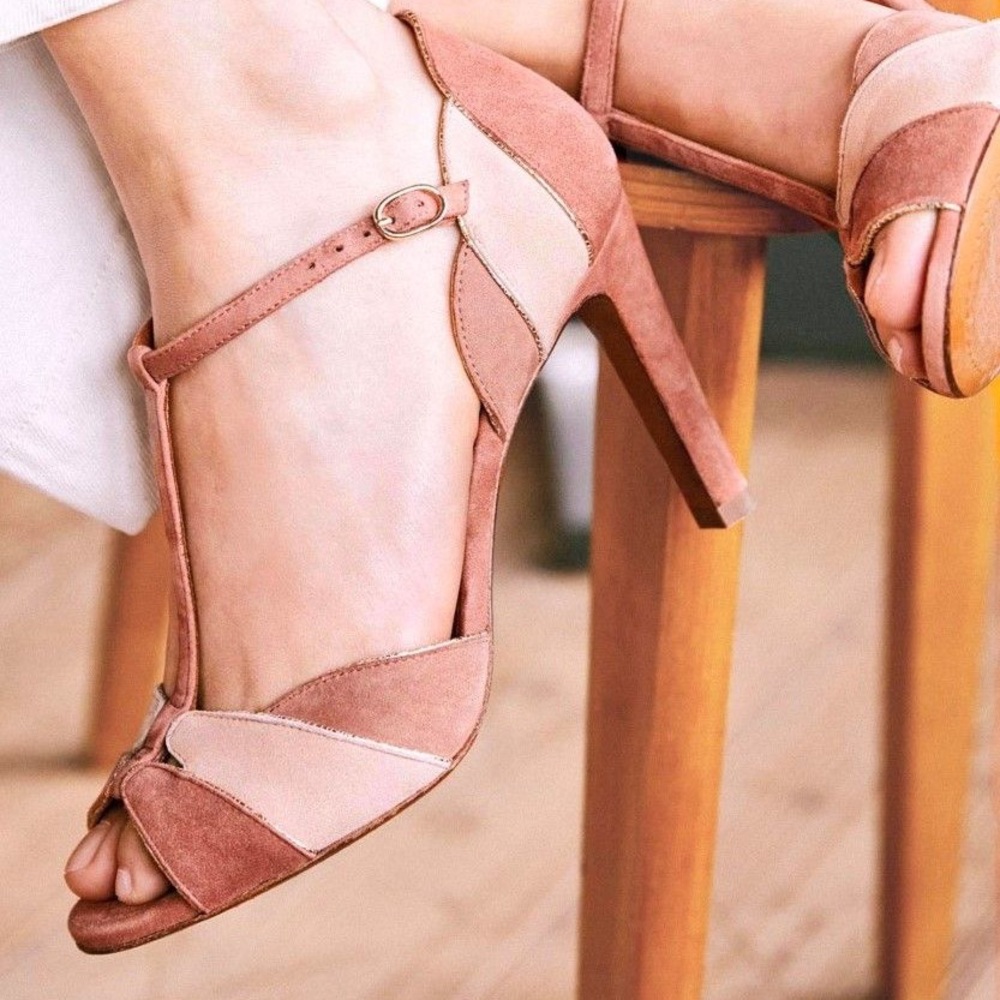 Sézane Suede Heels w/Strap BN